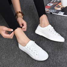 Load image into Gallery viewer, Casual Women&#39;s Vulcanize Shoes Lace-Up Solid Female Fashion Walking Ladies Canvas Shoes Flat Footwear Women Summer Shoes CLD901