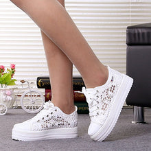 Load image into Gallery viewer, Sneakers Women Fashion Breathable Platform Casual shoes dropshing Lace Leisure flat white canvas Women&#39;s Vulcanize Shoes CLD902